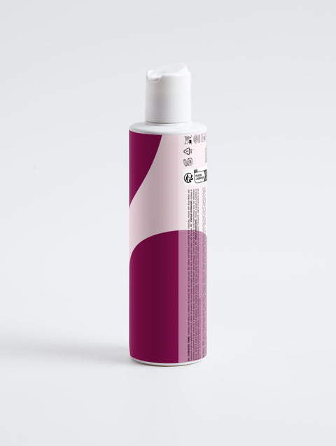 Hydrating Toner with Rose Water & Hyaluronic Acid – pH Balancing & Refreshing 🌿